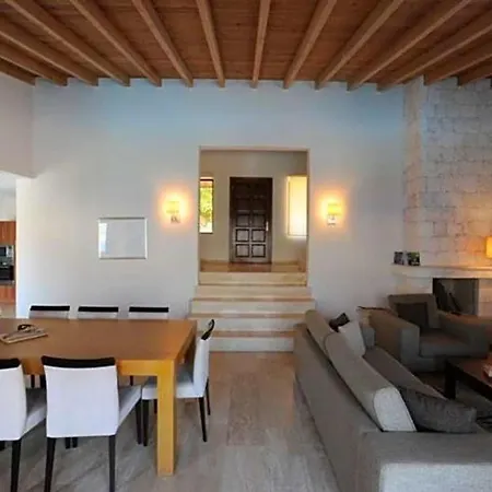 Sleeps 12 Pool Air Con Villa Kas